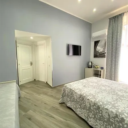 I Decumani 4* נאפולי